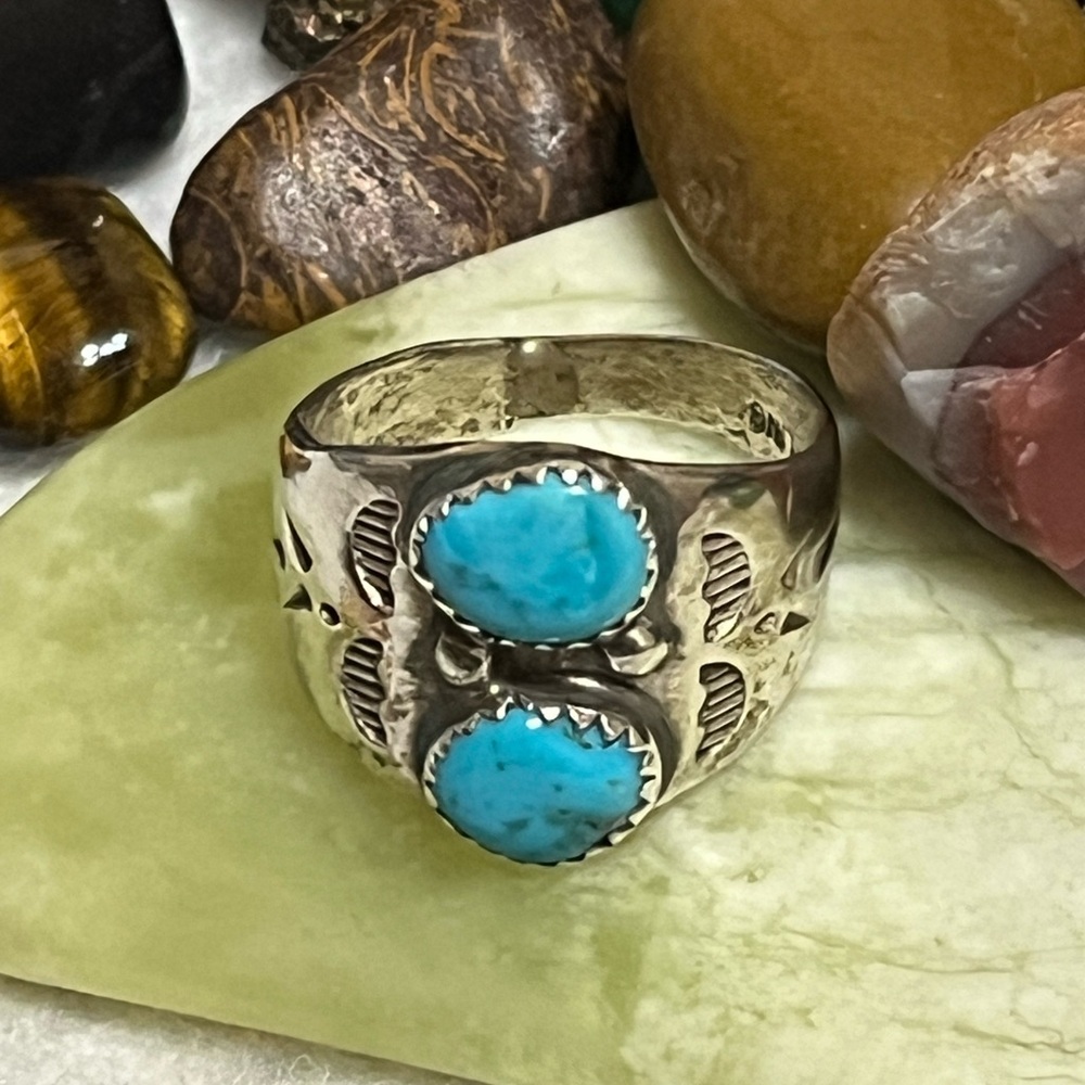 Old Sterling Native Turquoise Ring - image 8